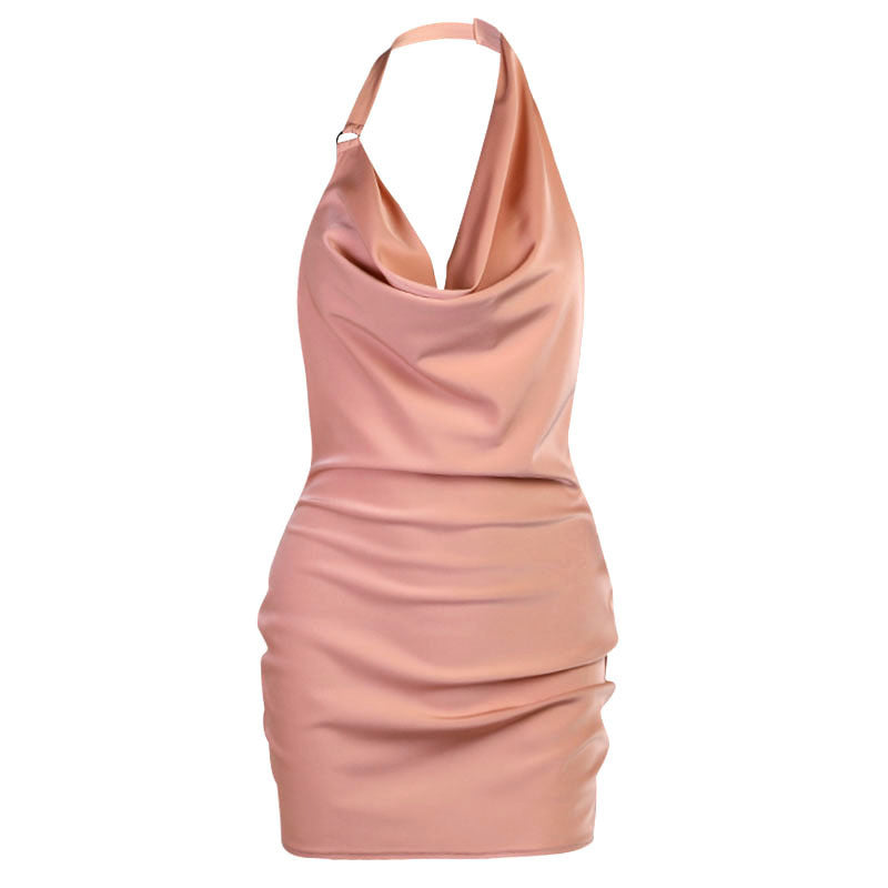 Robe Satinée d’Été