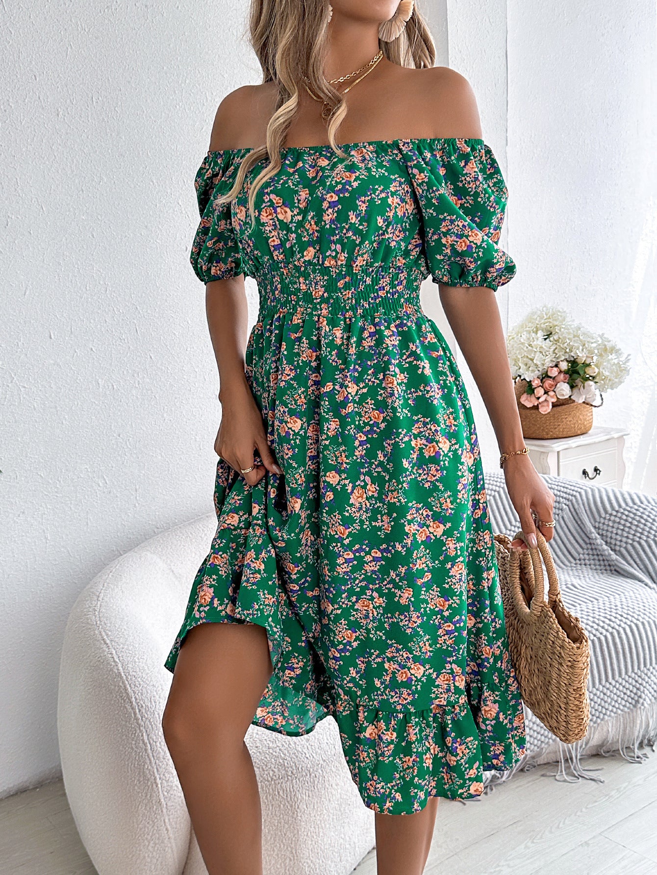 Robe d’Été Fleurie à Col Carré