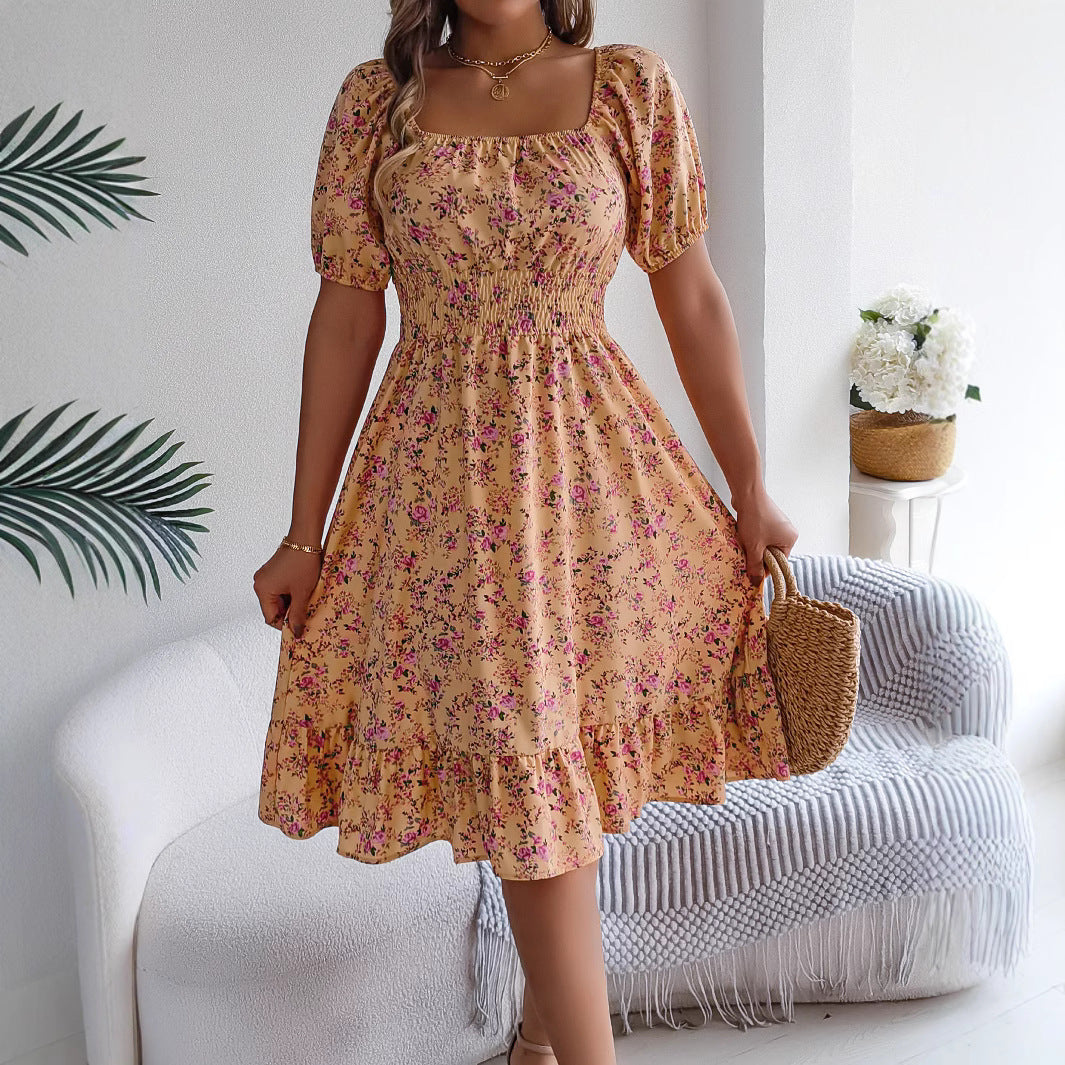 Robe d’Été Fleurie à Col Carré