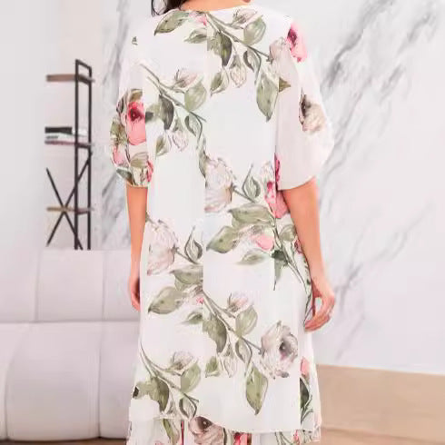 Robe Fleurie Élégante à Volants