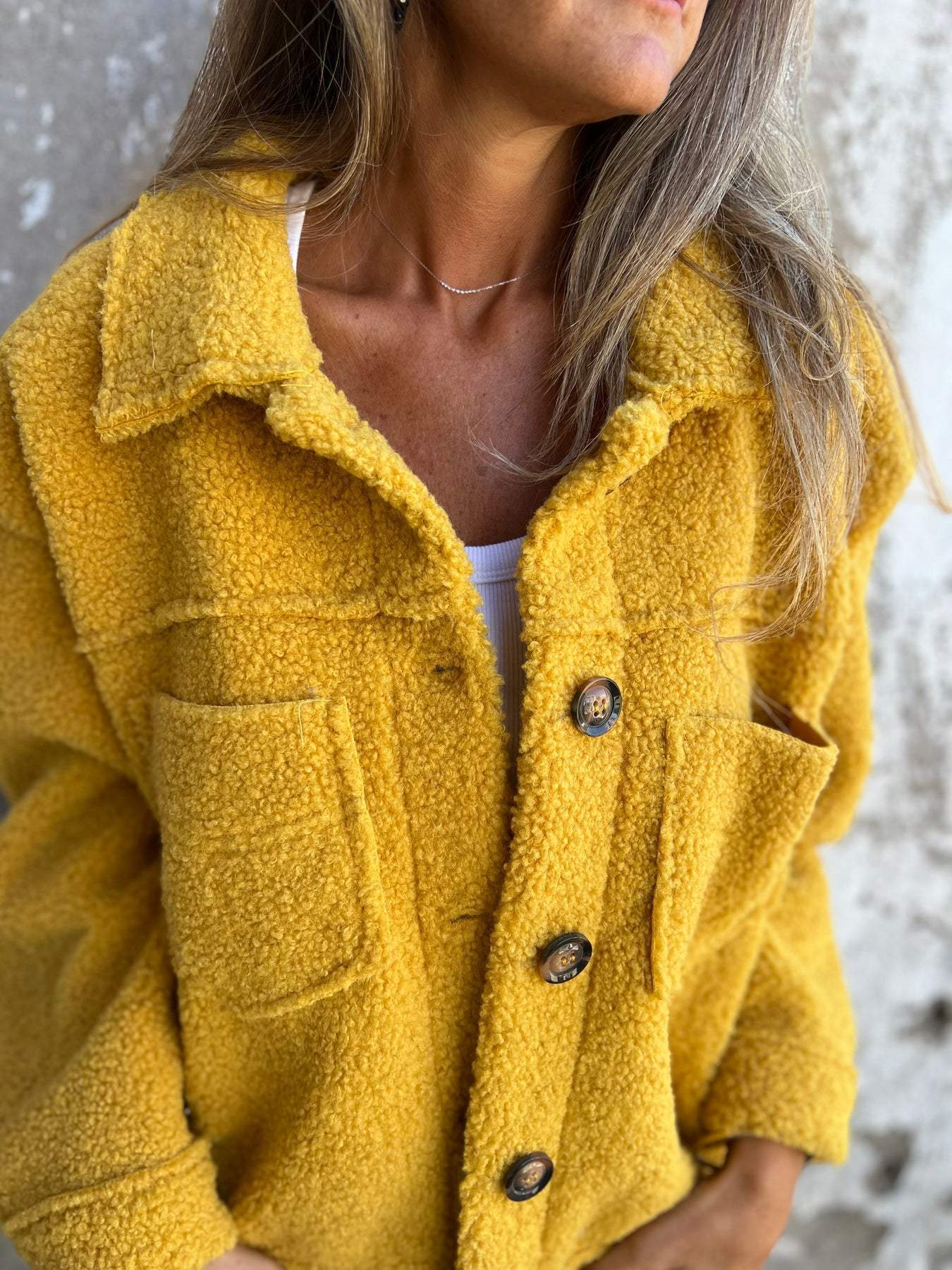 Baxia™ – Veste Luxueuse en Fourrure